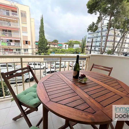 Con Piscina Y Cerca De La Playa Apartament