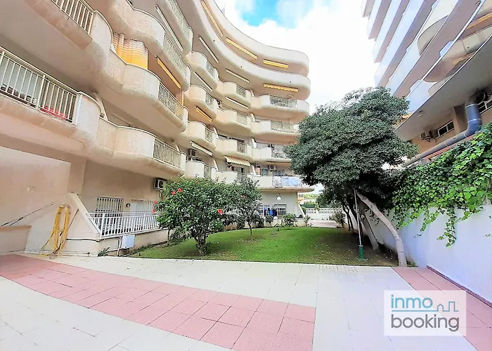 Con Piscina Y Cerca De La Playa Apartament *